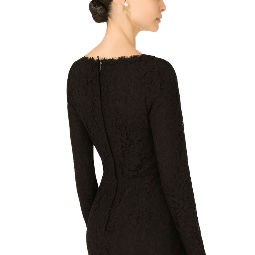 Robe courte Dentelle noire Encolure Carre