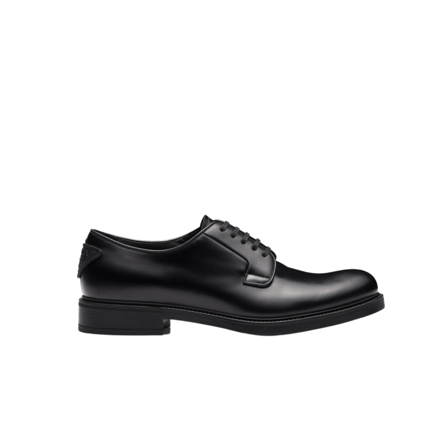 Chaussures à lacets PRADA Derbies cuir brossé noir logo talon