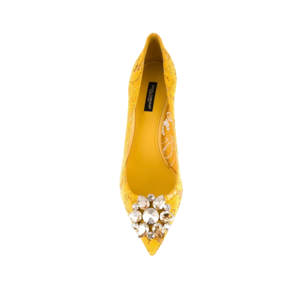 Escarpins en dentelle Moutarde Dolce Gabanna Belluci Taormina