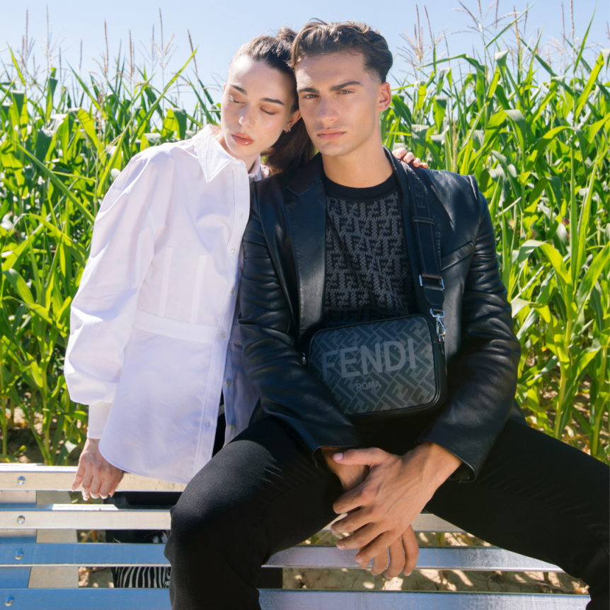 Veste Blazer SAINT LAURENT simple boutonnage cuir noir