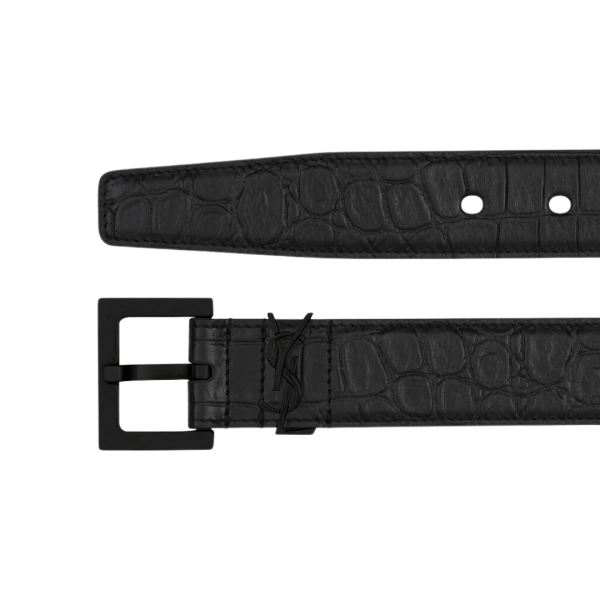 Ceinture fine SAINT LAURENT Cassandre cuir embossé crocodile boucle YSL Noir