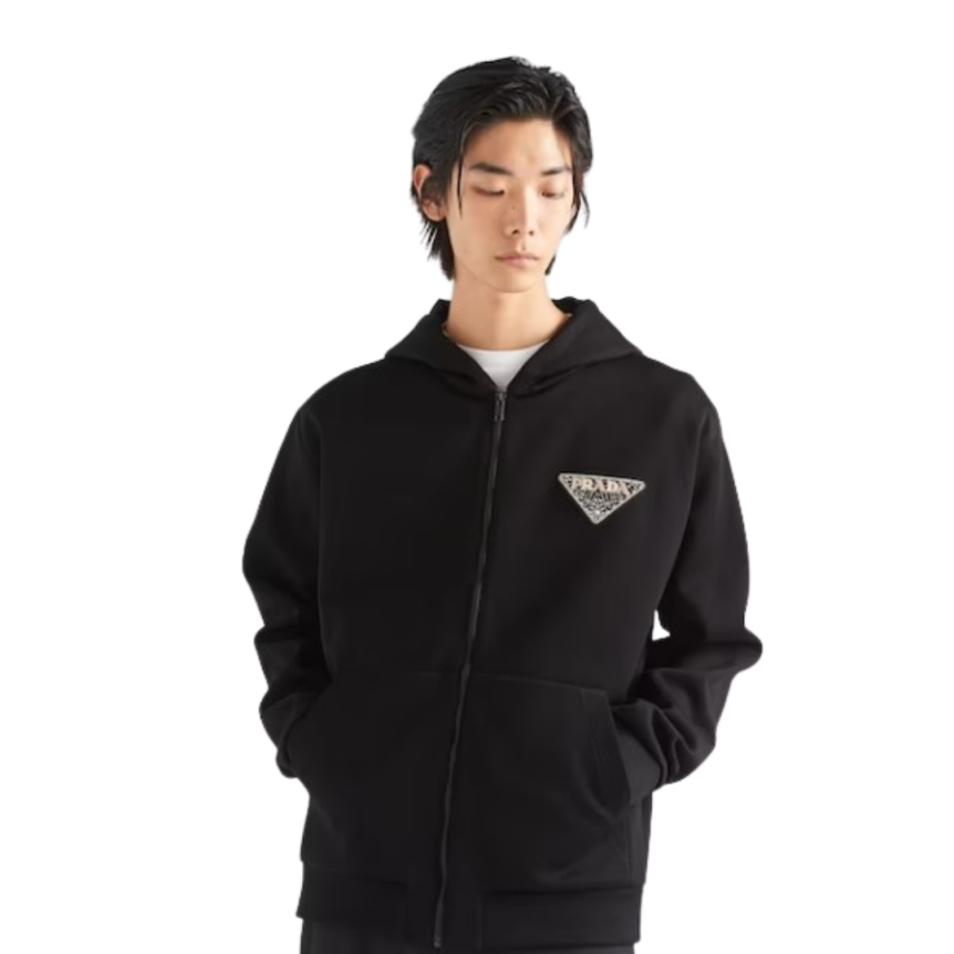 Sweat-shirt à capuche PRADA noir broderie logo triangle strass clous