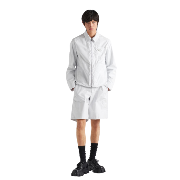 Bermuda Cargo PRADA Re-nylon blanc poche logo triangle métal