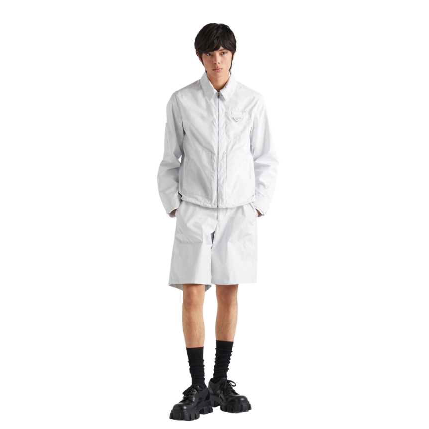 Bermuda Cargo PRADA Re-nylon blanc poche logo triangle métal