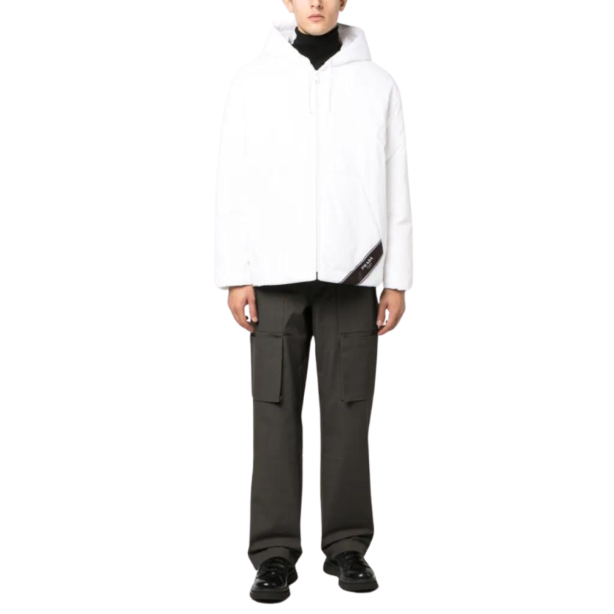 Doudoune PRADA capuche nylon blanc logo imprimé noir
