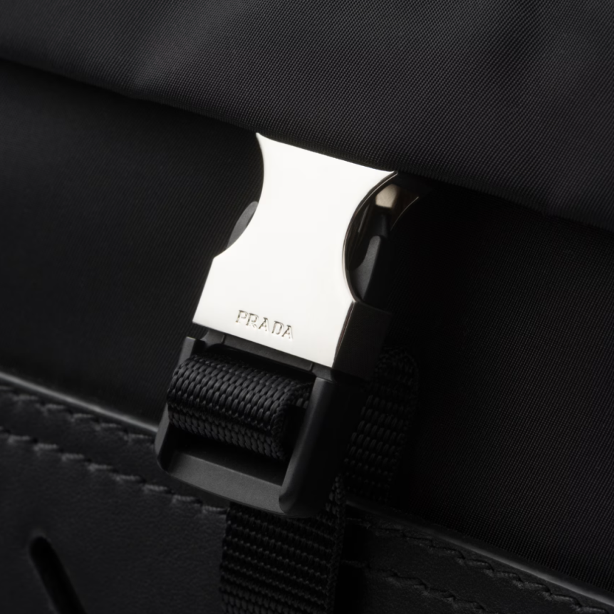 Sac de voyage PRADA Re-Nylon cuir noir logo triangle