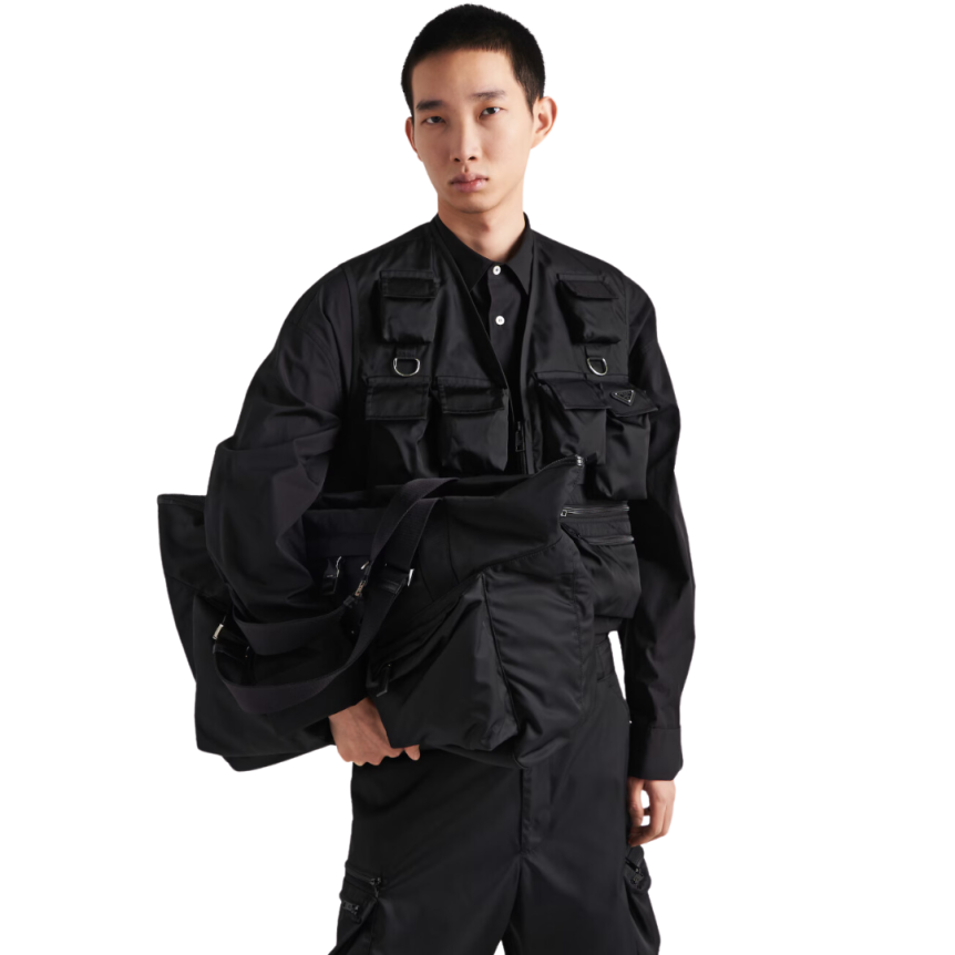 Sac de voyage PRADA Re-Nylon cuir noir logo triangle