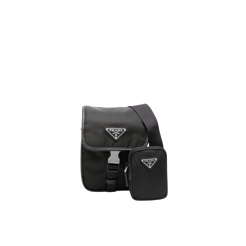 Sacoche bandoulière PRADA Re-nylon noir à rabat logo triangle émail