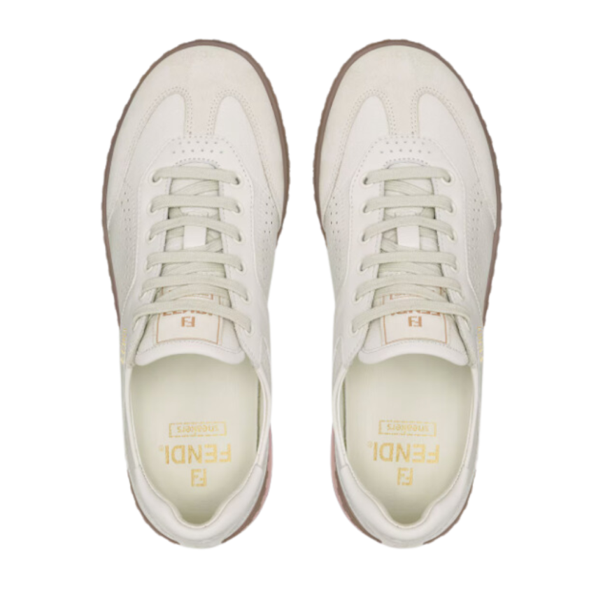 baskets basses FENDI Flair cuir blanc crème microperforé bout daim