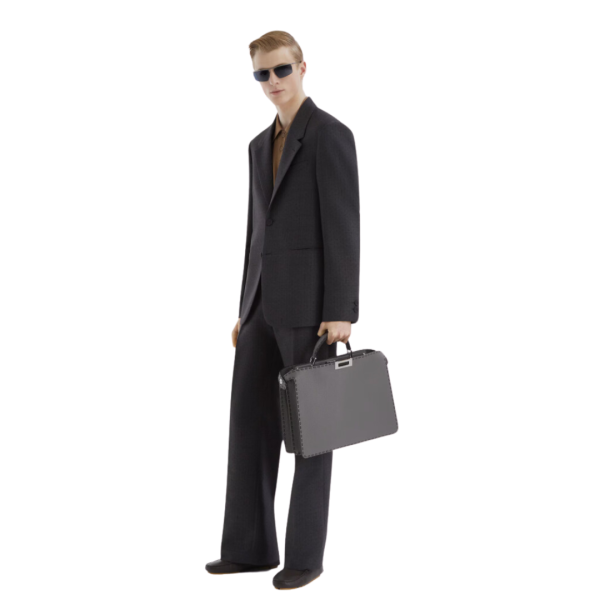 Sac FENDI Peekaboo ISeeU Medium Selleria cuir gris surpiqué