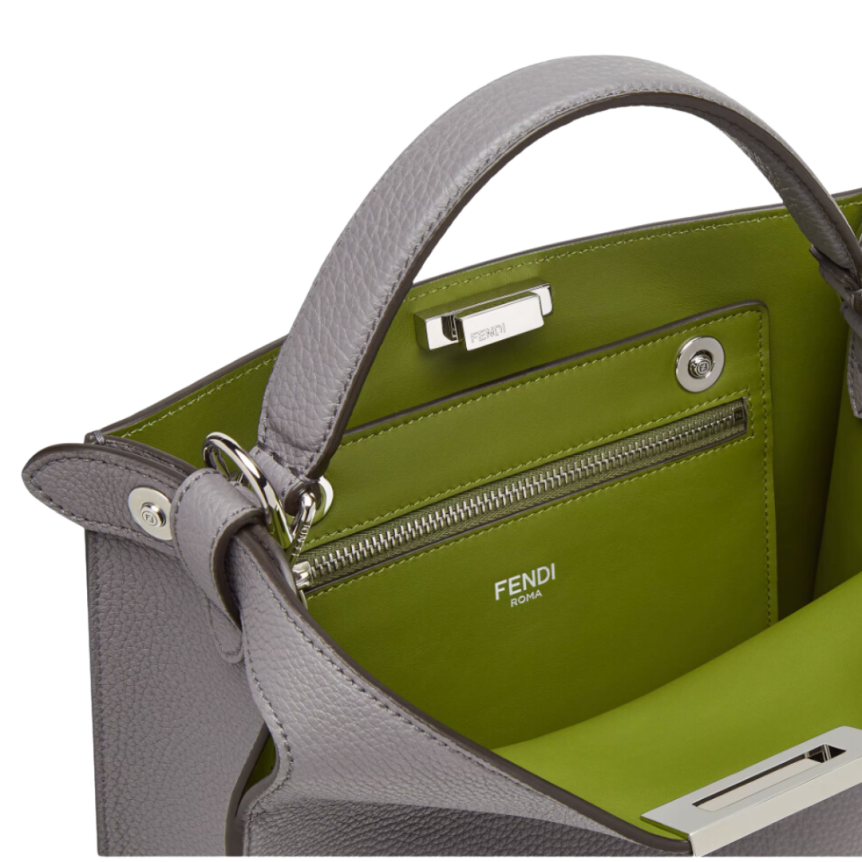 Sac FENDI Peekaboo X-lite cuir gris surpiqué bandoulière