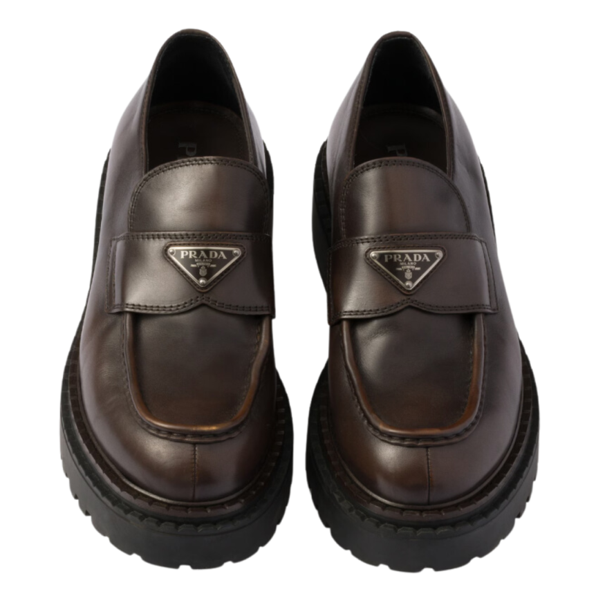 Mocassins PRADA cuir marron semelle double logo triangle