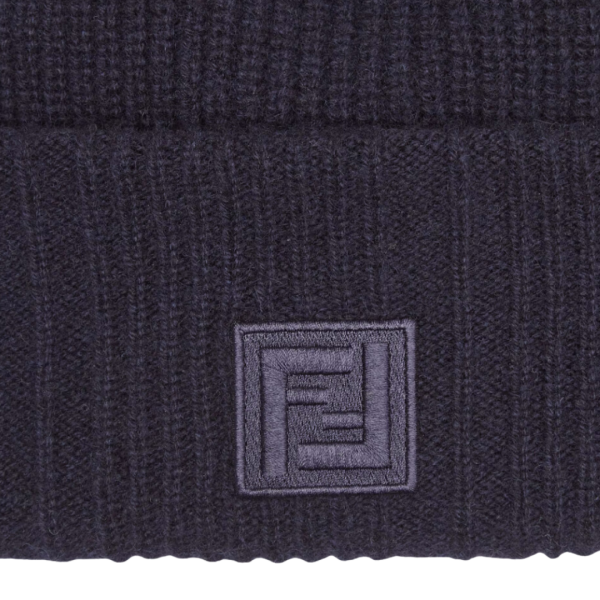 Bonnet FENDI laine bleue écusson FF