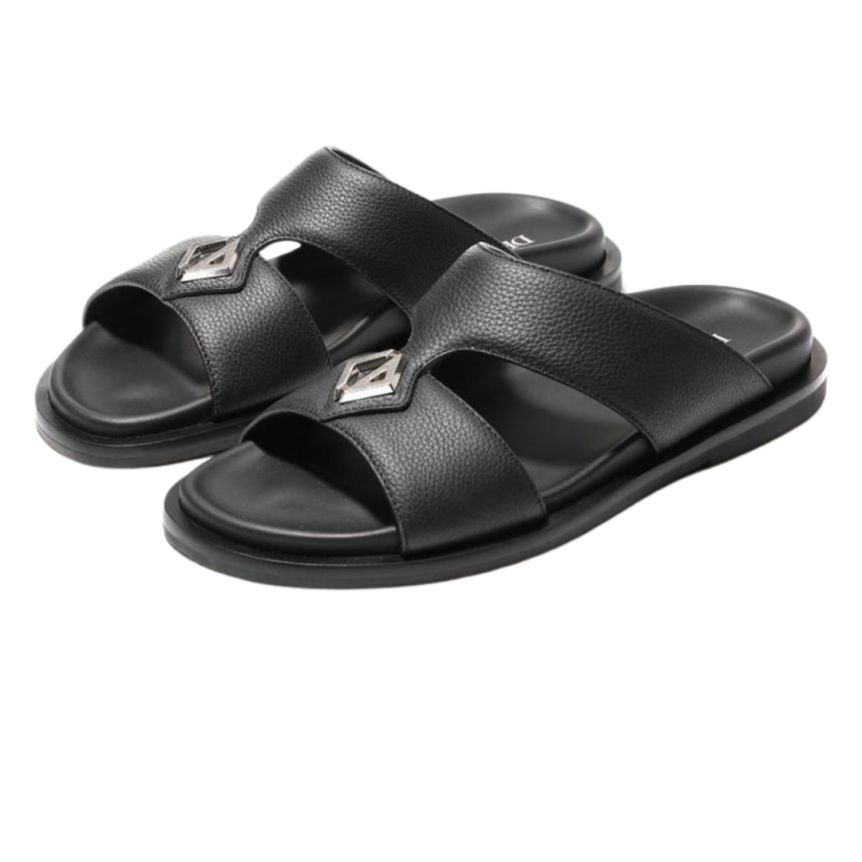 DIOR Sandales claquettes cuir noir CD métal argent