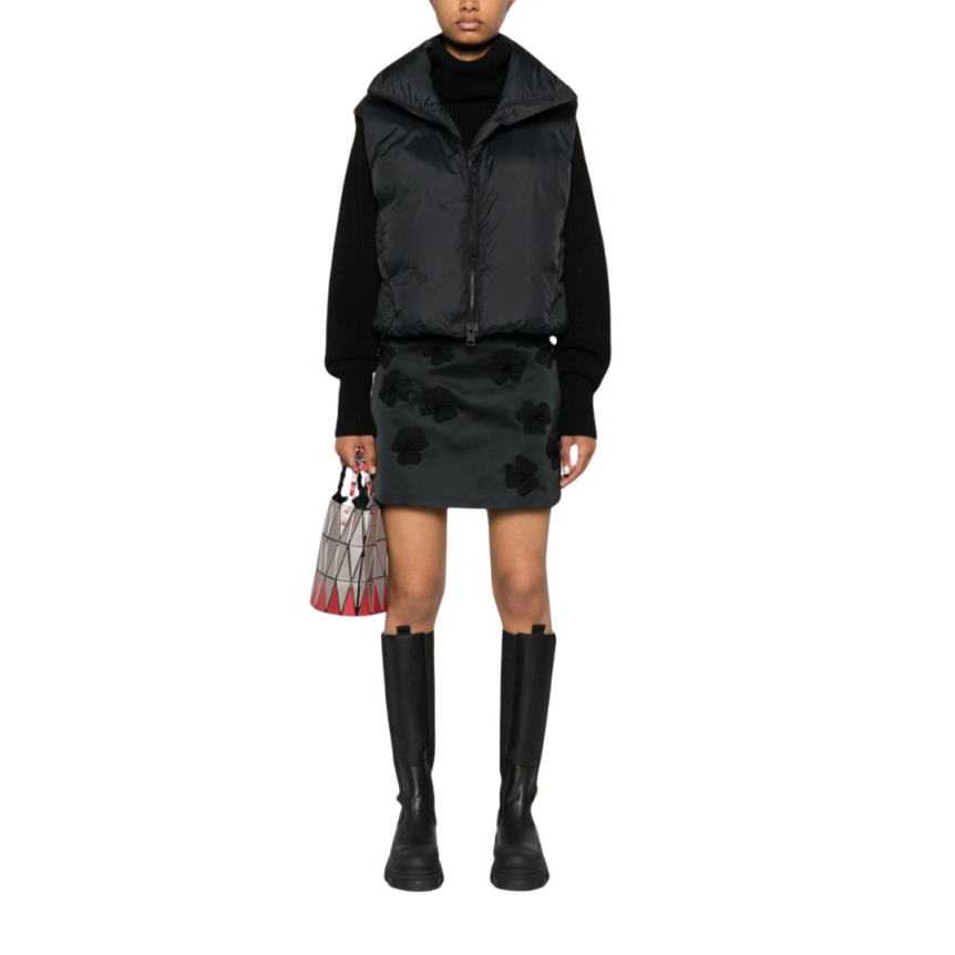 Jupe courte MONCLER nylon satin noir broderie fleurs