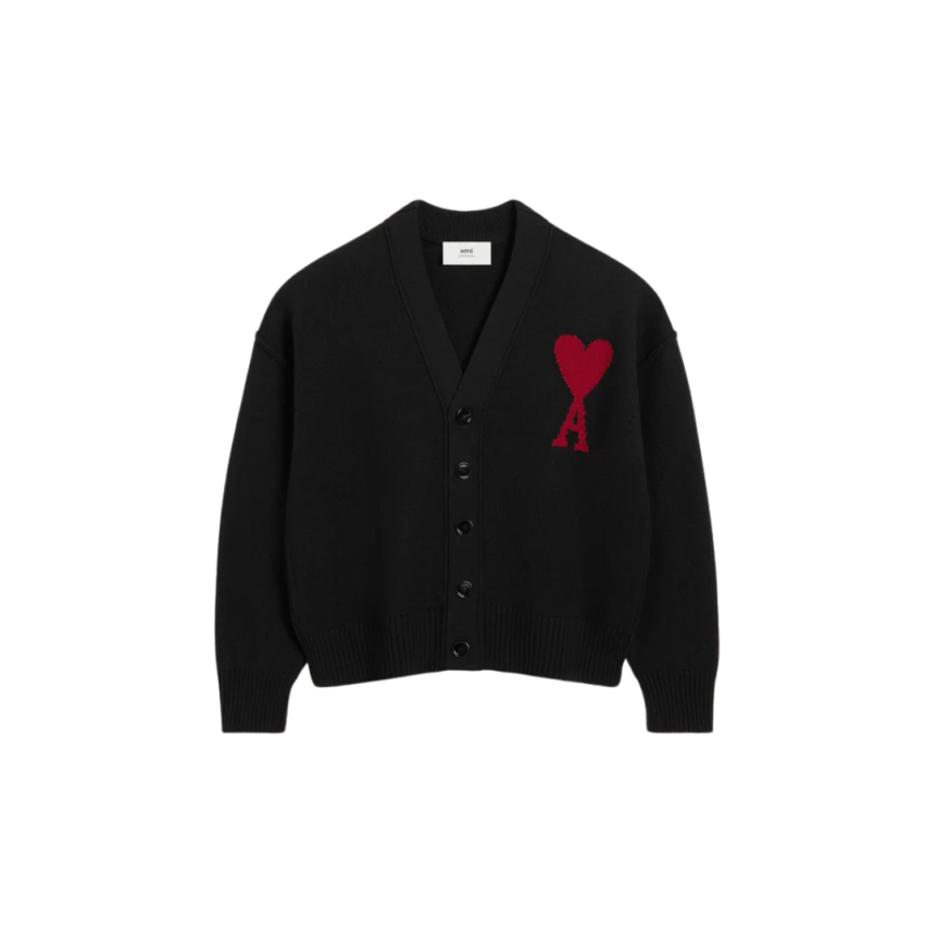 Cardigan AMI Paris laine mérinos feutrée noir cœur rouge