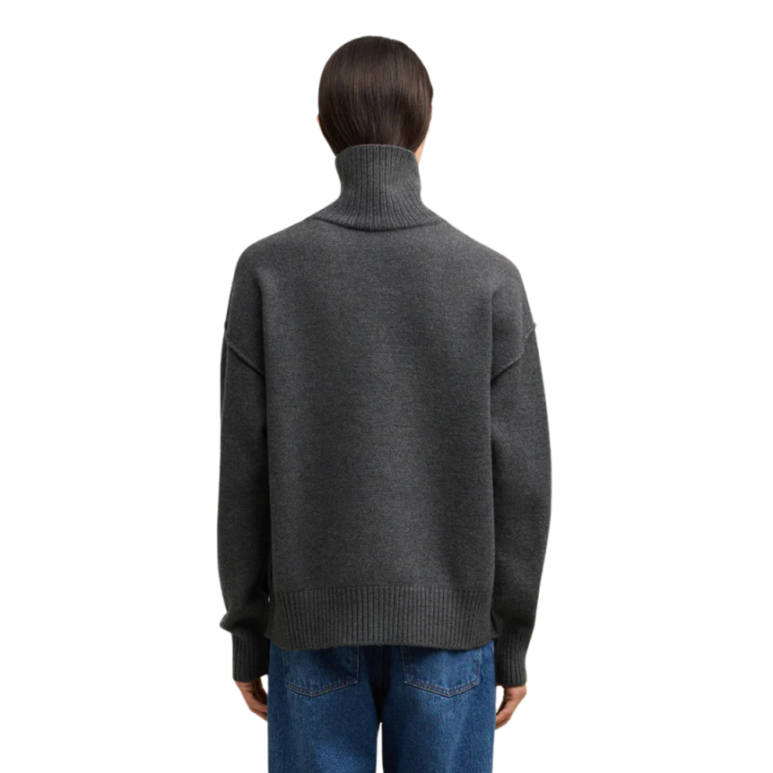 Pull col roulé AMI laine mérinos feutrée gris gros cœur rouge