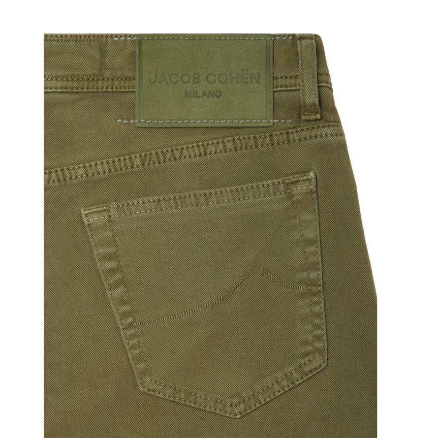 Pantalon slim JACOB COHEN Bard coton vert amande