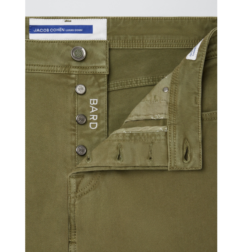 Pantalon slim JACOB COHEN Bard coton vert amande