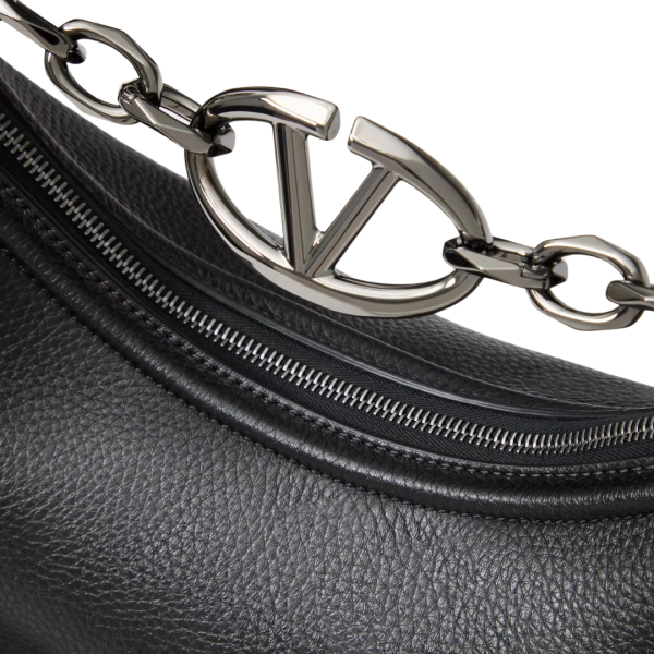 Sac porté épaule VALENTINO Hobo Medium cuir grainé noir chaîne V logo moon argent