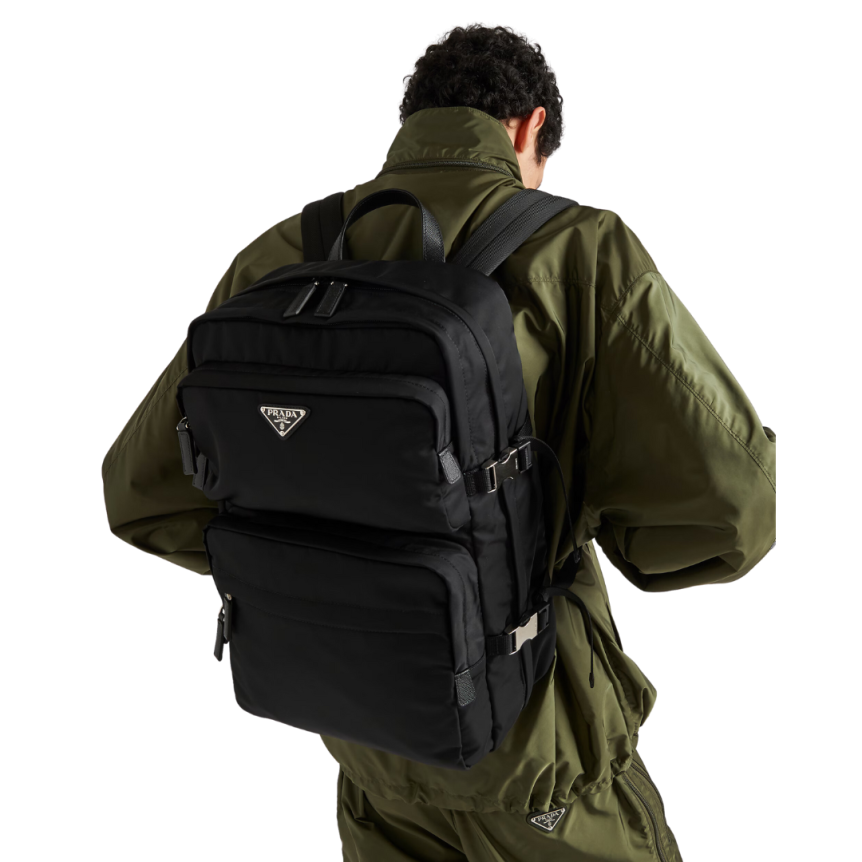 Sac à dos PRADA Re-Nylon cuir Saffiano noir multi poches logo triangle