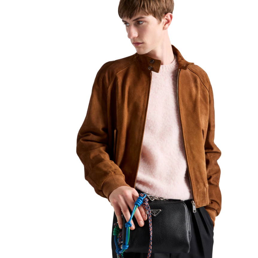 Sac bandoulière PRADA cuir grainé noir logo triangle métal émail