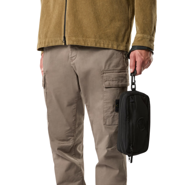 Sac pochette STONE ISLAND nylon métal Econyl ® noir sangle