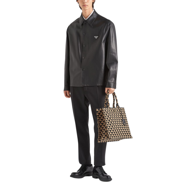 Veste chemise PRADA cuir nappa noir logo triangle métal