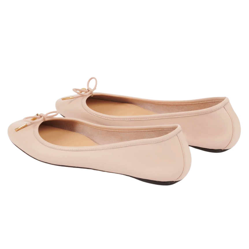 Ballerine CHLOE Iris cuir brillant beige rosé nœud charm banane