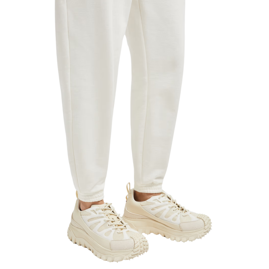 Baskets MONCLER Trailgrip Amoeba par Salehe Bembury cuir nylon beige