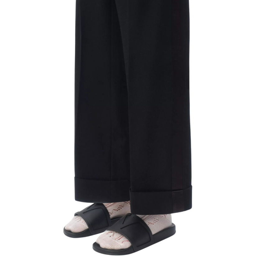 Claquettes VALENTINO Coolside caoutchouc noir bride V Logo signature