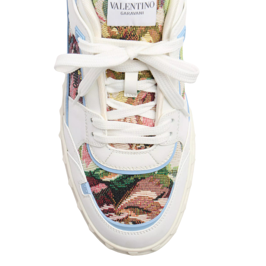 Baskets basses VALENTINO Freedots tissu Voyage Imaginaire à motif floral