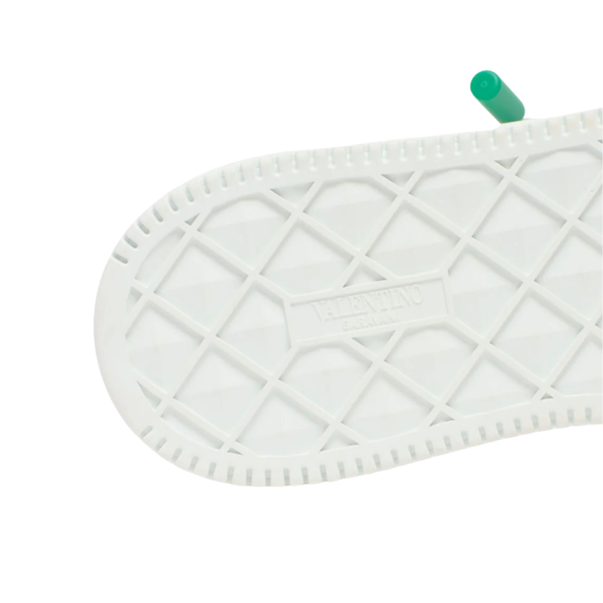 Baskets basses VALENTINO One Stud XL cuir nappa blanc noir