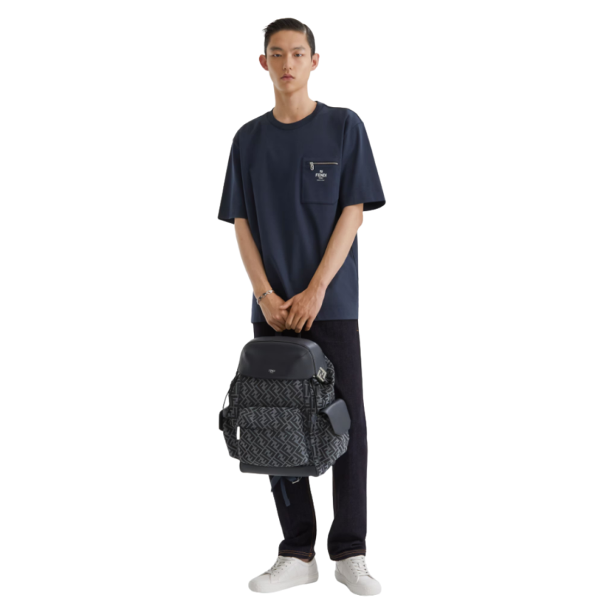 T-shirt col rond coton bleu marine poche zippée Fendi Blanc