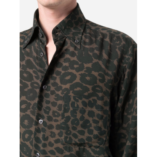 Chemise à imprimé léopard noir kaki chocolat