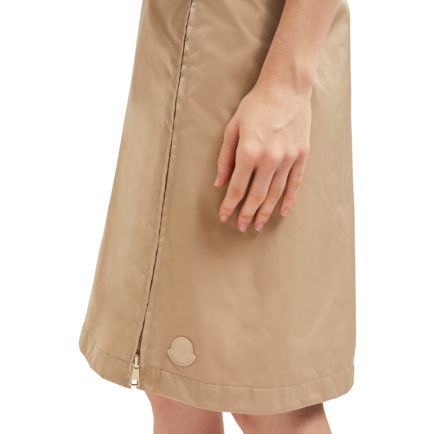Jupe aux genoux MONCLER gabardine nylon beige zip coté