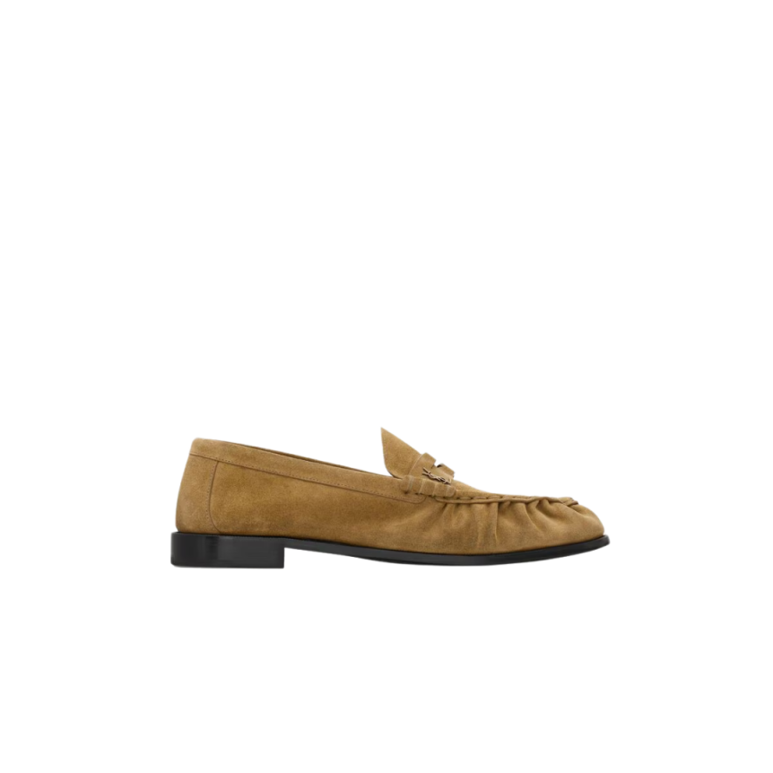 Mocassin Loafer SINT LAURENT cuir daim cognac logo YSL Cassandre doré