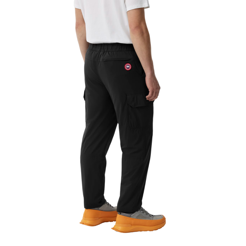 Pantalon cargo CANADA GOOSE Killarney nylon noir logo rouge