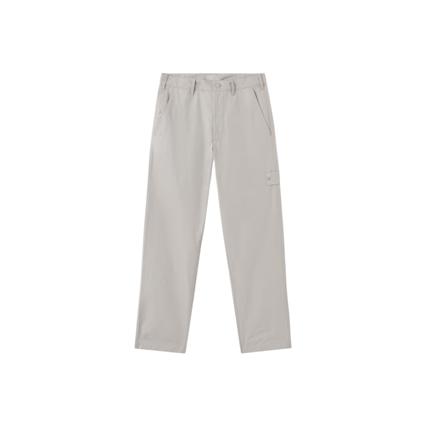 Pantalon chino STONE ISLAND Ghost toile coton déperlante badge ton sur ton