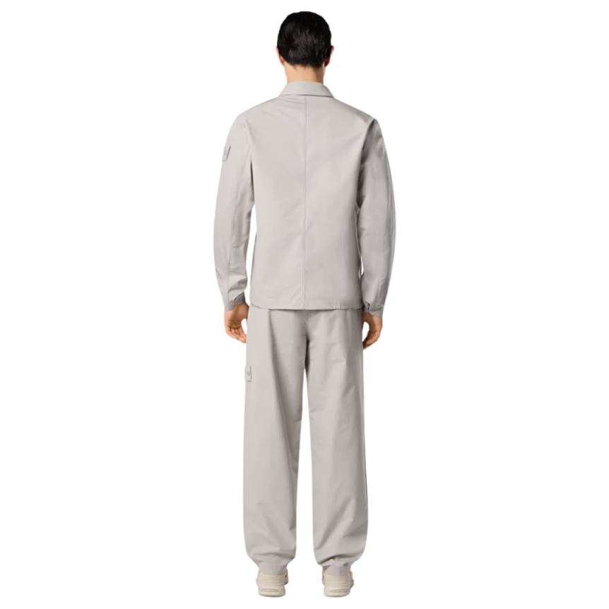 Pantalon chino STONE ISLAND Ghost toile coton déperlante badge ton sur ton