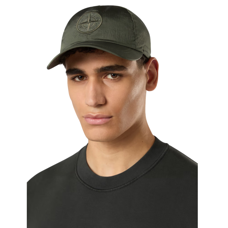 Casquette STONE ISLAND 6 panneaux nylon métal kaki logo cordon serrage