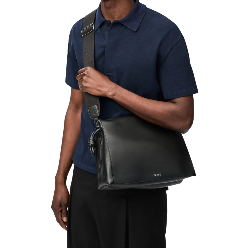 Sac bandoulière LOEWE Flamenco Satchel cuir veau brillant souple noir