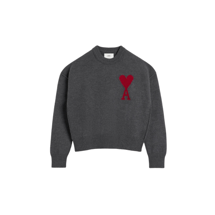 Pull col rond AMI Paris laine mérinos feutrée gris cœur rouge