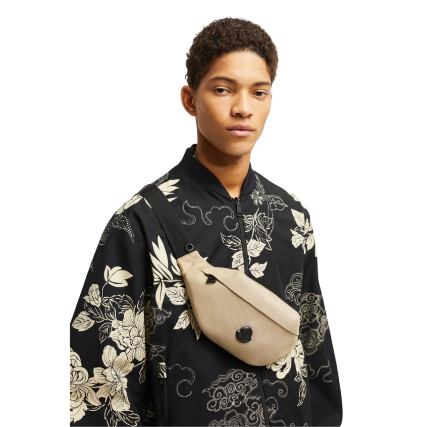 Petit sac ceinture banane MONCLER Durance nylon beige logo gomme noir