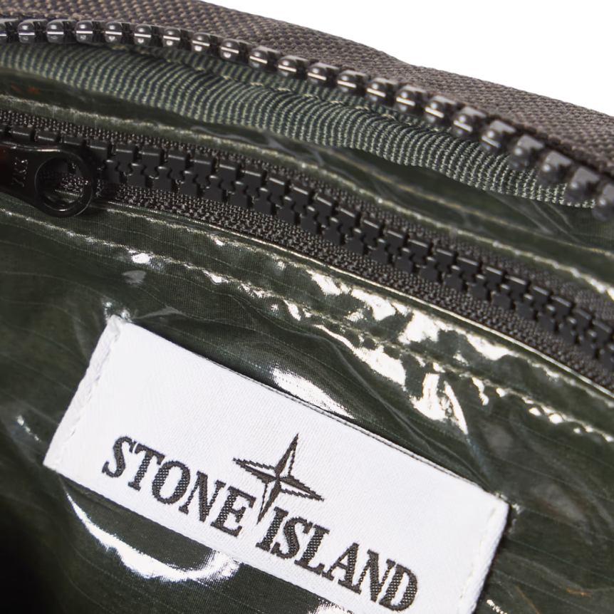 Sacoche zippée STONE ISLAND multi poches noir petit logo bandoulière