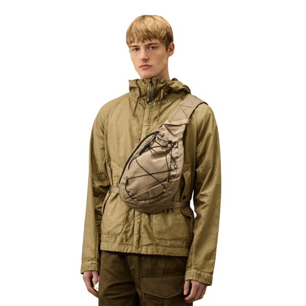 Sac Banane CP COMPANY Guitare Nylon B Crossbody Rucksack beige