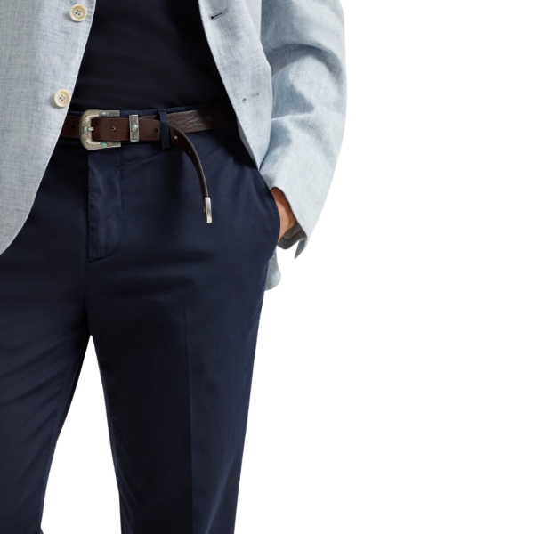 Pantalon chino BRUNELLO CUCINELLI coupe italienne gabardine coton Pima bleu marine