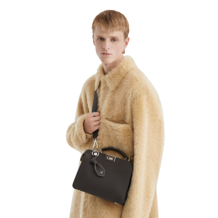 Porte clés FENDI Bijou sac cravate cuir marron