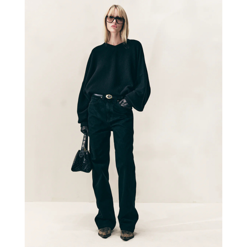 Pull col V KHAITE Wolfe cachemire dense noir