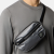 Sac banane poche zippée nylon métal Econyl ® gris